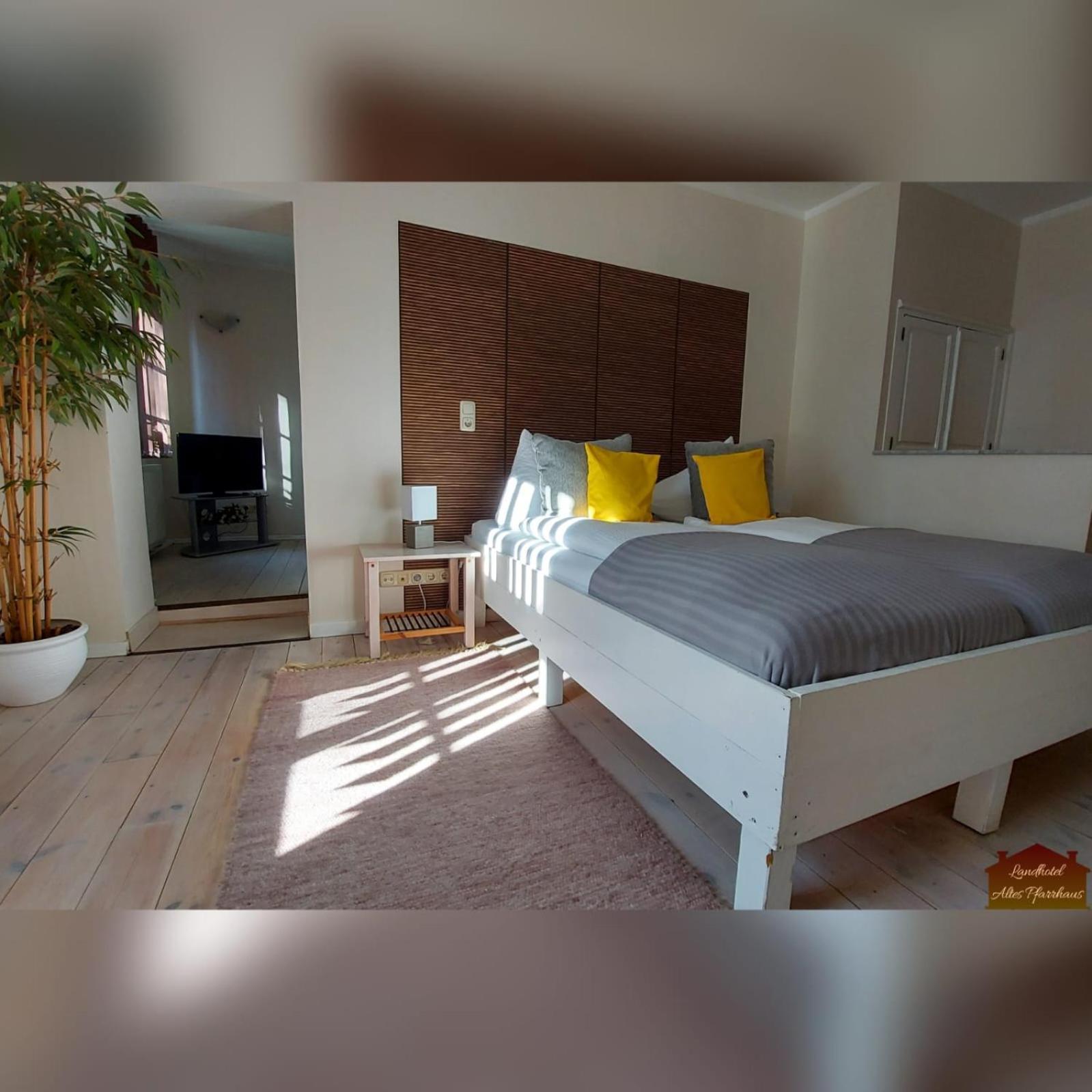 Hotelpension Pfarrhaus Alt Schwerin Exteriér fotografie